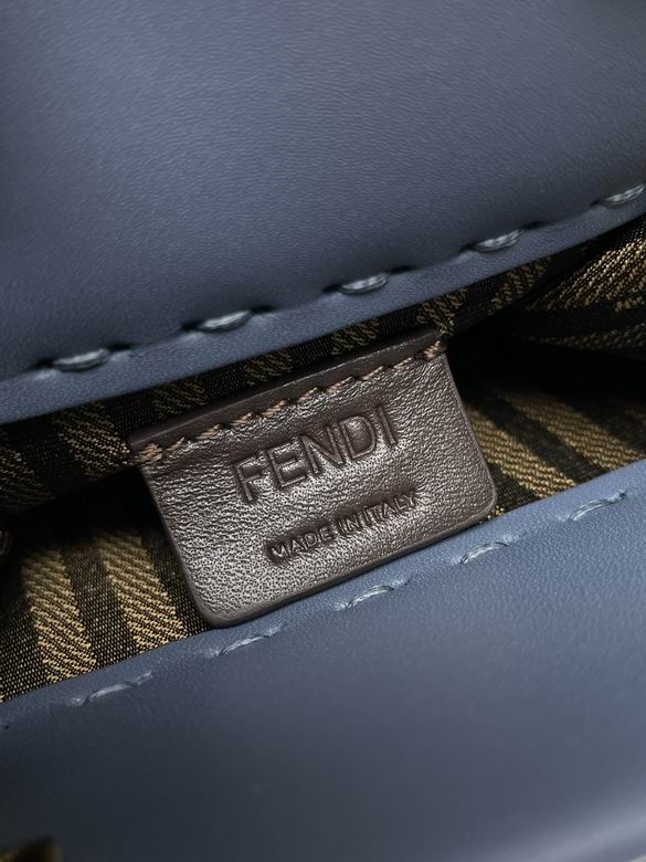 FDNI-Bags - Strap Story - 095