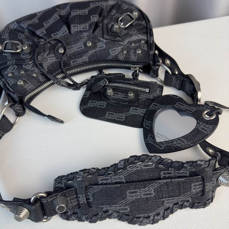 BLGA-Bags - Strap Story - 671