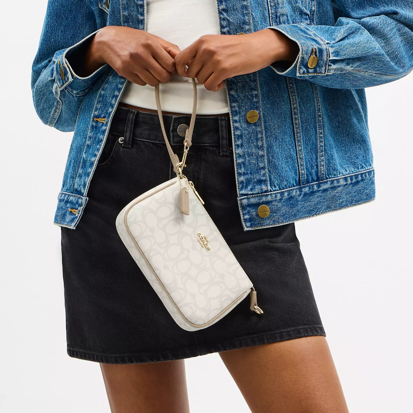 StrapStory - Wristlet 203