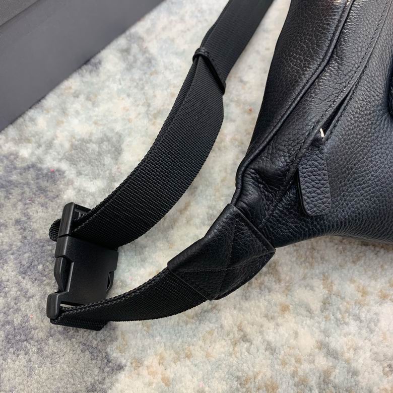 BLGA-Bags - Strap Story - 080
