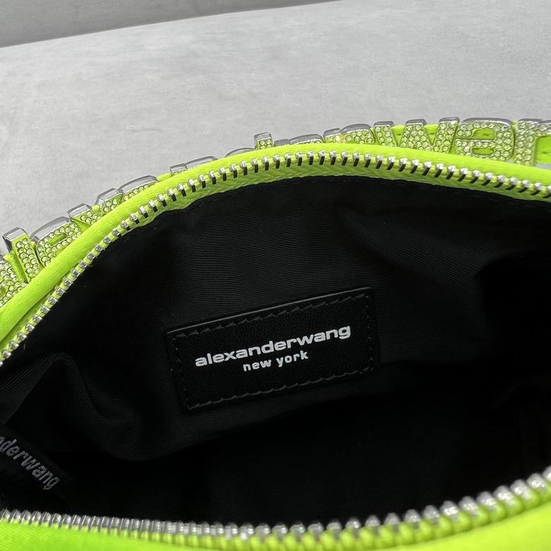 AXWG-Bag - Strap Story - 004