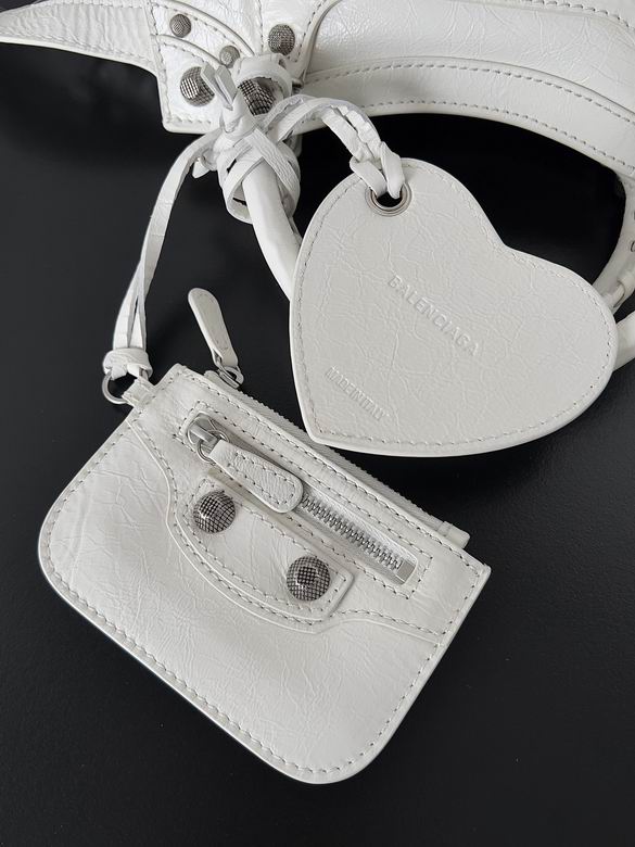 BLGA-Bags - Strap Story - 400