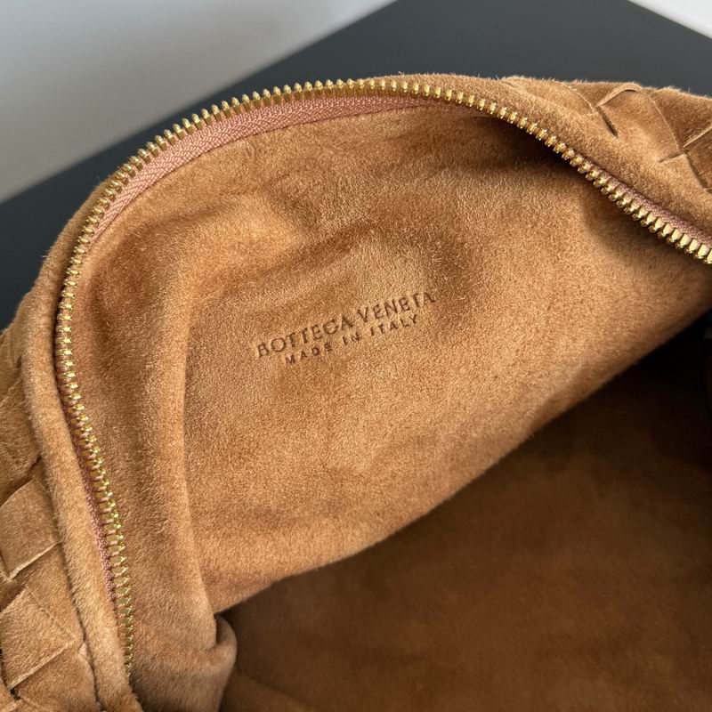 BTVA-Bags - Strap Story - 404