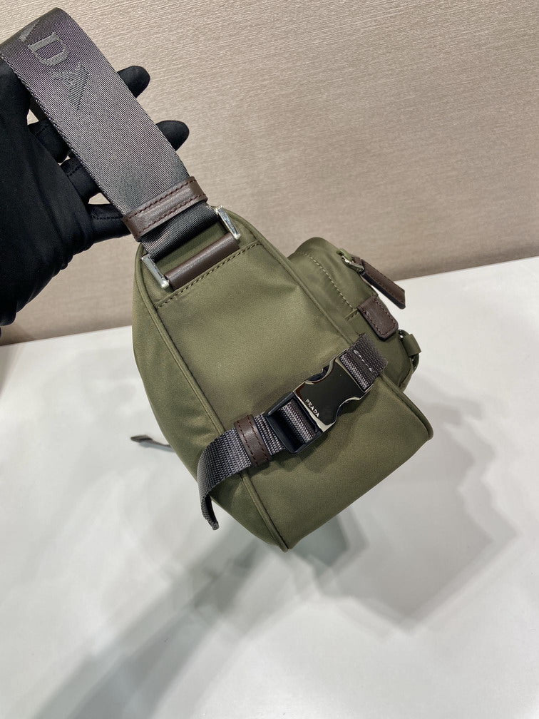 PRD-Bags - Strap Story - 1961