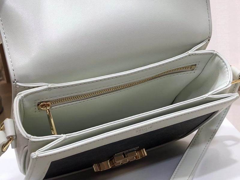 CLNE-Bags - Strap Story - 579