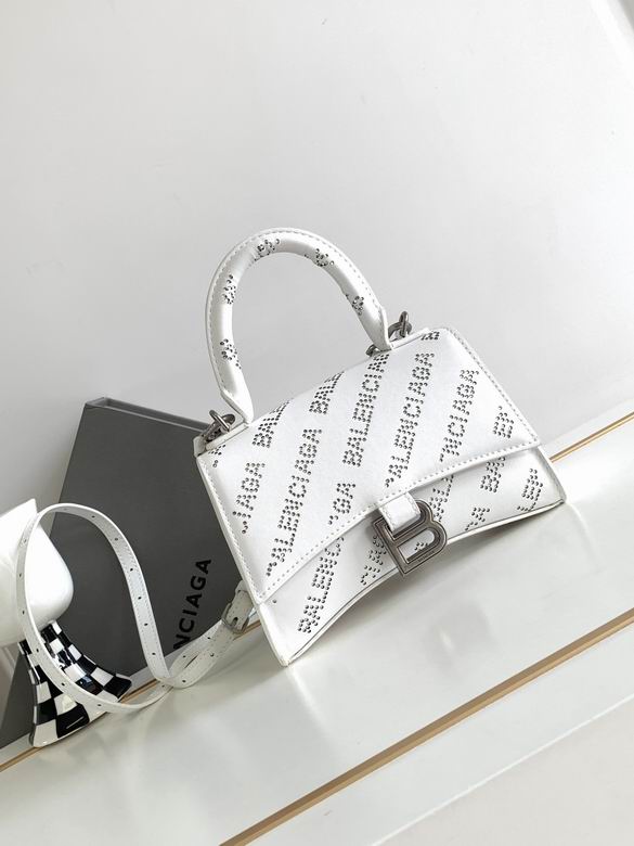 BLGA-Bags - Strap Story - 460