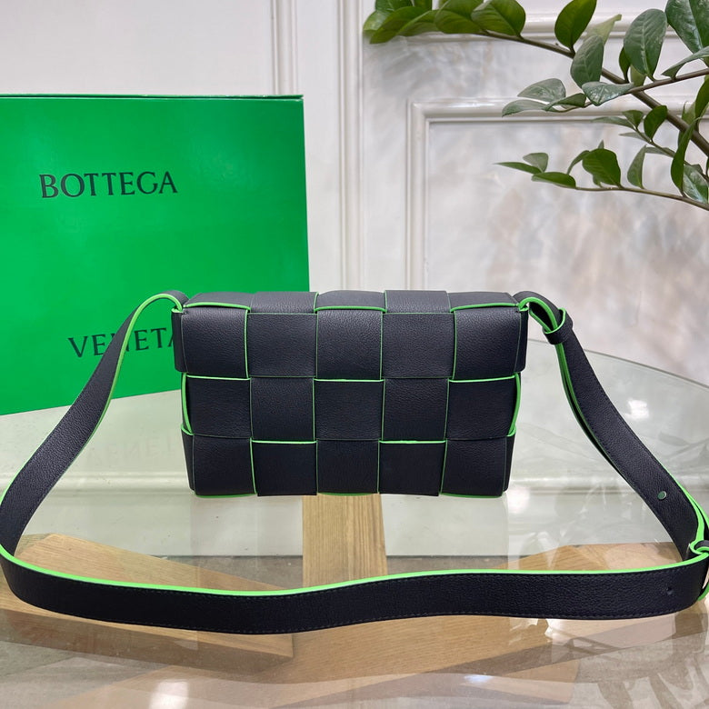 BTVA-Bags - Strap Story - 210