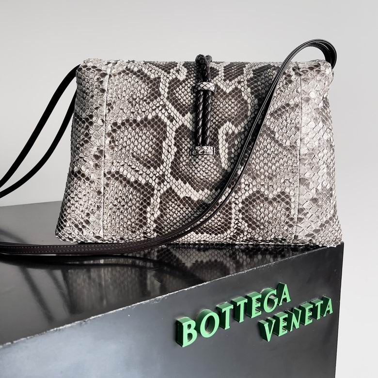 BTVA-Bags - Strap Story - 282