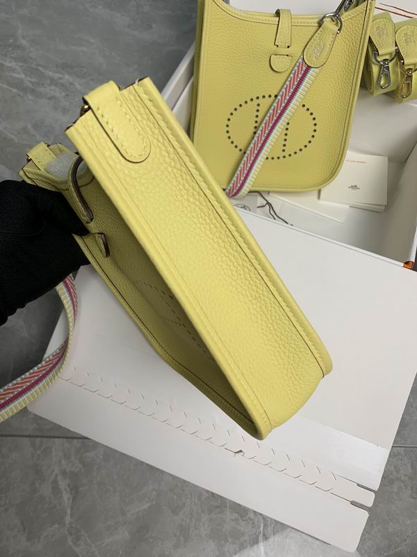 HMSM-Bags - Strap Story - 083