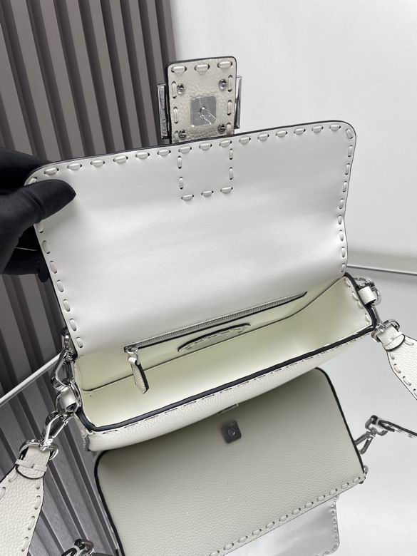 FDNI-Bags - Strap Story - 094