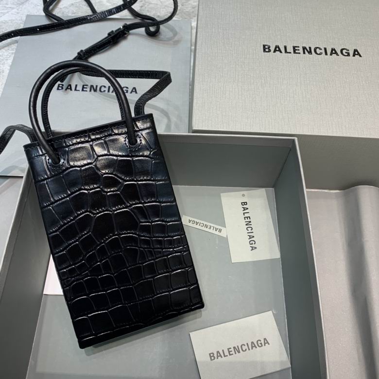 BLGA-Bags - Strap Story - 220