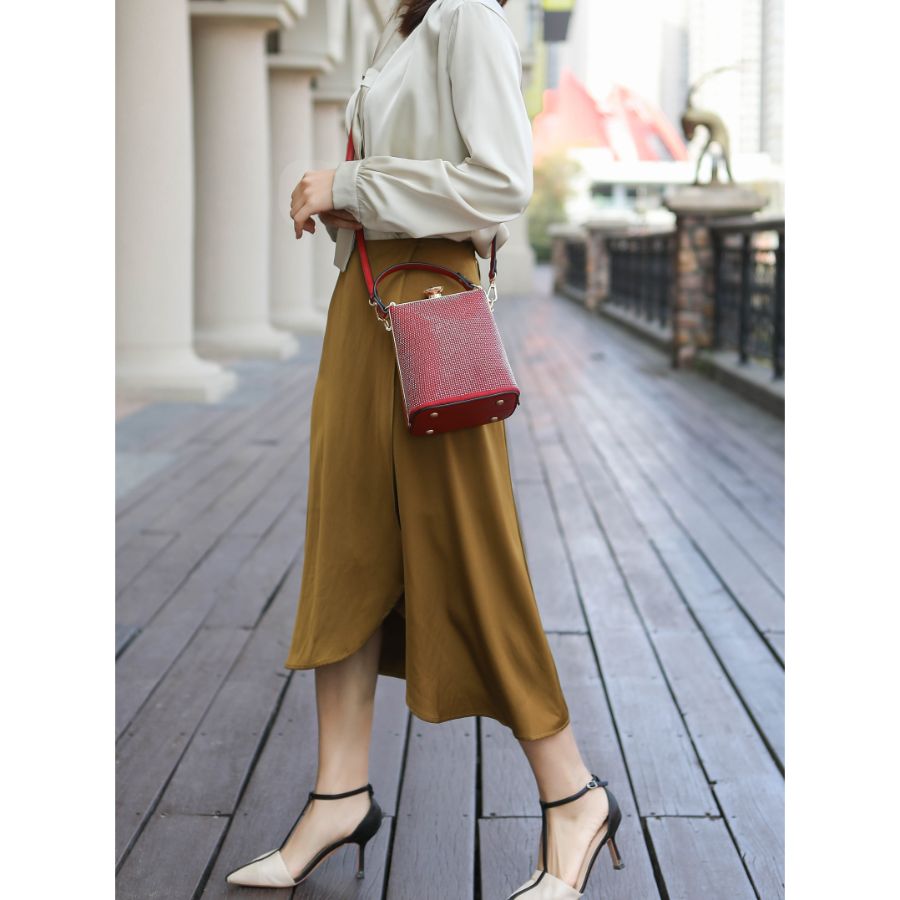 StrapStory - Crossbody 410