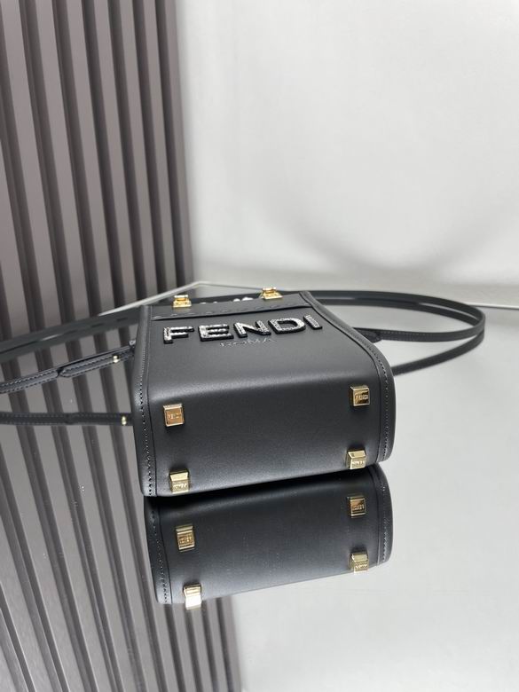 FDNI-Bags - Strap Story - 095