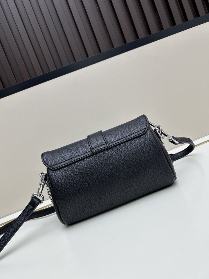 PRD-Bags - SheCary - 1800