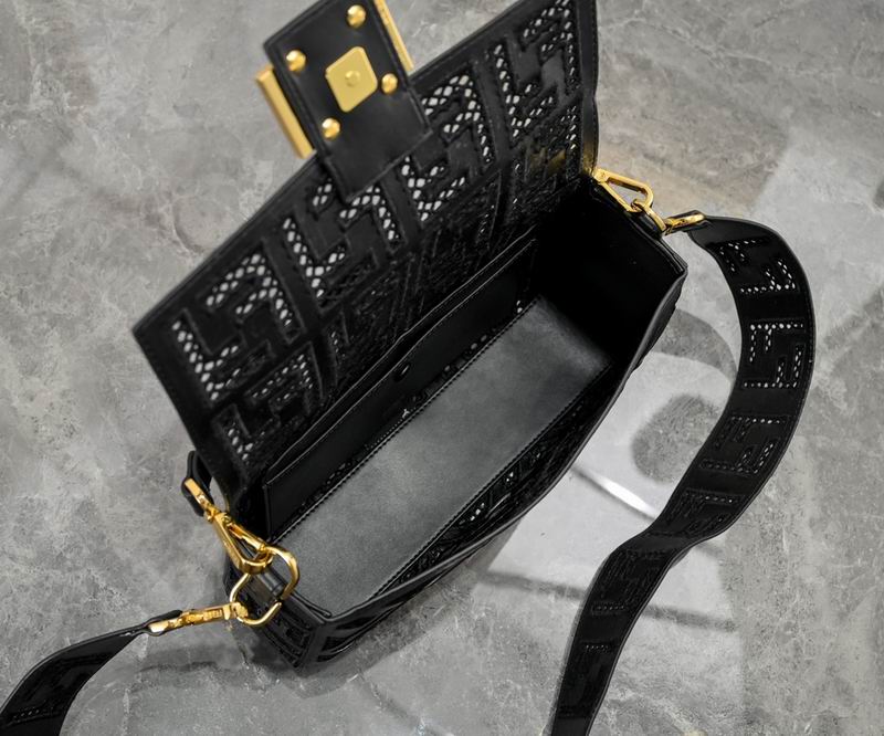 FDNI-Bags - Strap Story - 326