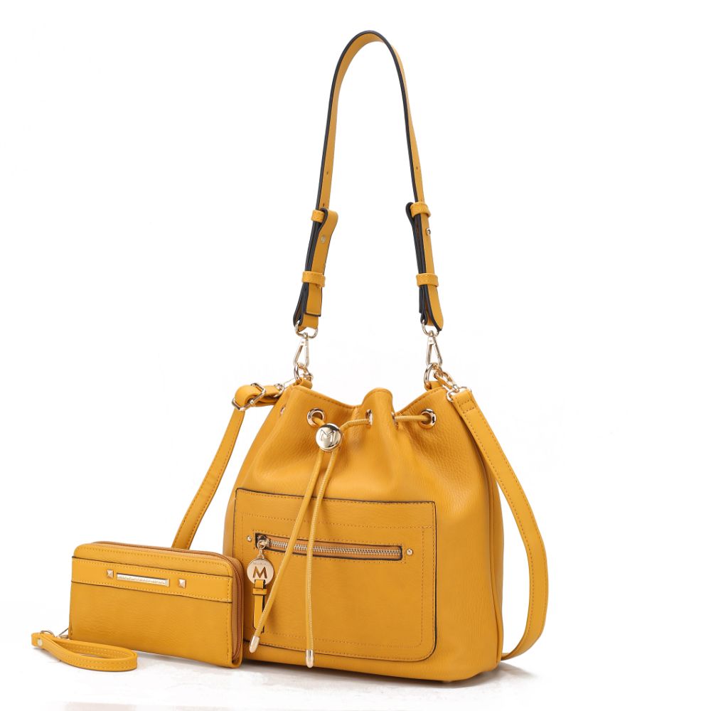 StrapStory - Bucket Bag 044