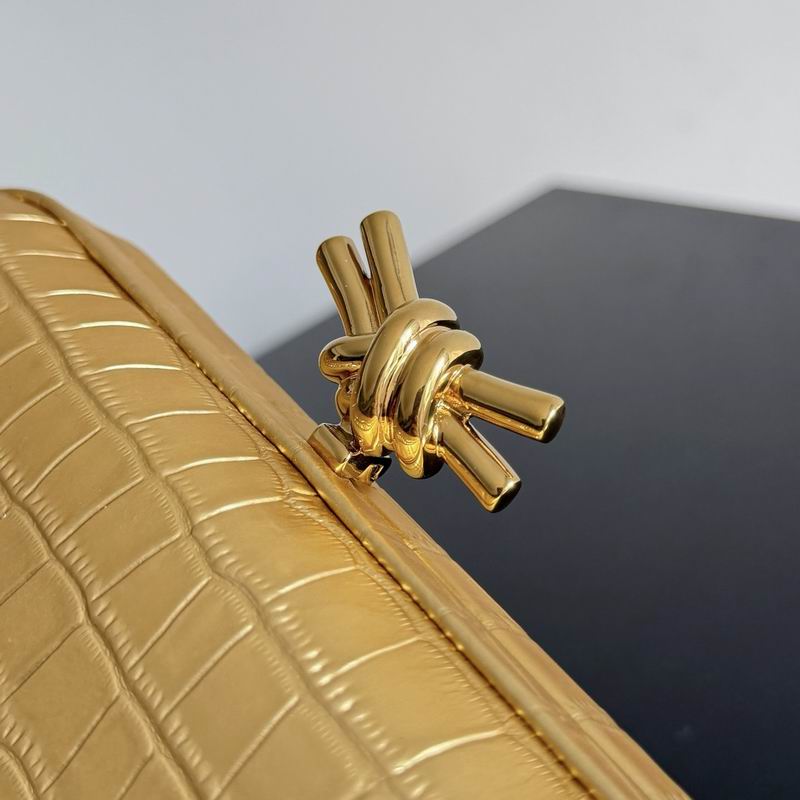 BTVA-Bags - Strap Story - 545
