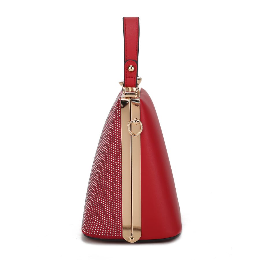 StrapStory - Crossbody 410