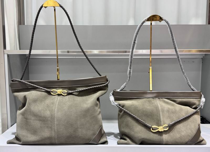 BTVA-Bags - Strap Story - 307
