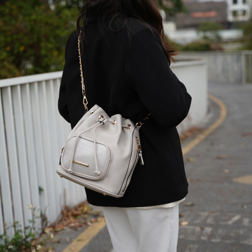 StrapStory - Bucket Bag 045