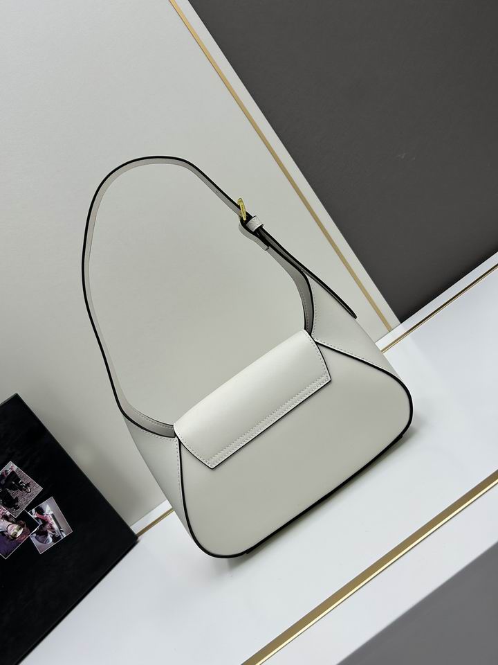 PRD-Bags - Strap Story - 2120