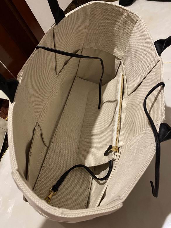 BTVA-Bags - Strap Story - 090