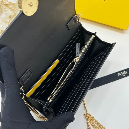 FDNI-Bags - Strap Story - 020