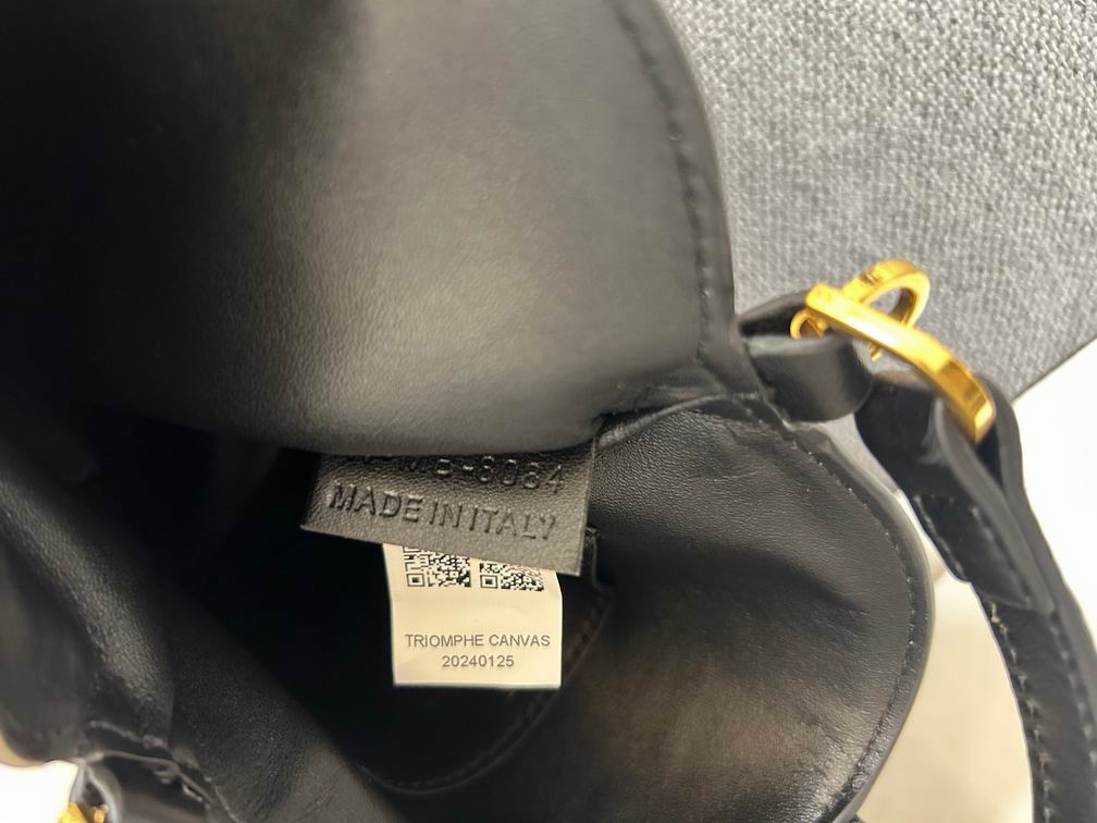 CLNE-Bags - Strap Story - 203