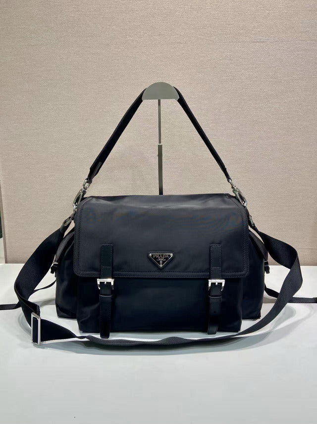 PRD-Bags - Strap Story - 1956