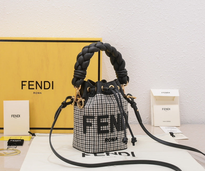 FDNI-Bags - Strap Story - 270