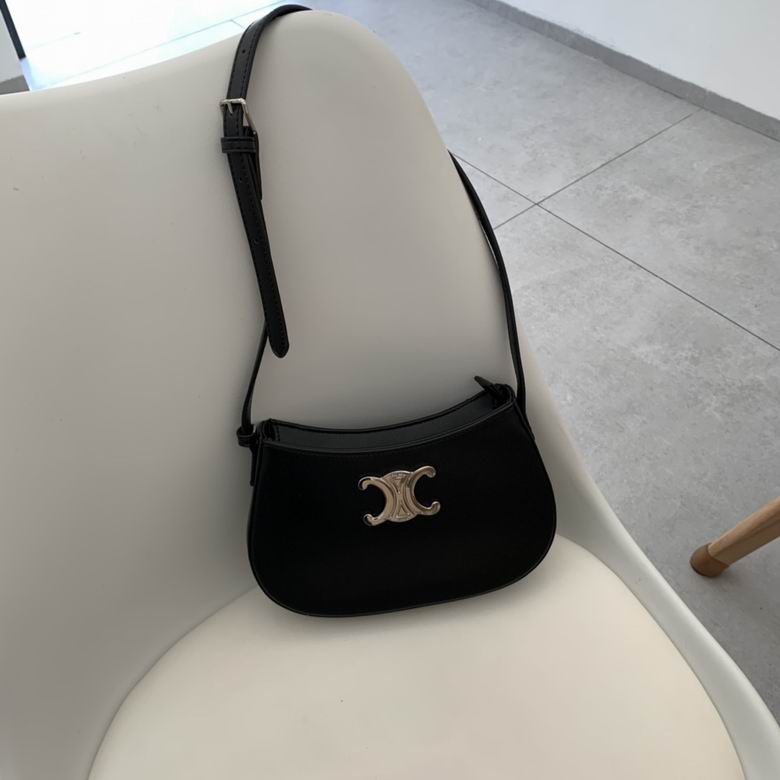 CLNE-Bags - Strap Story - 205