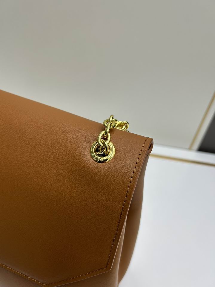 PRD-Bags - Strap Story - 2087