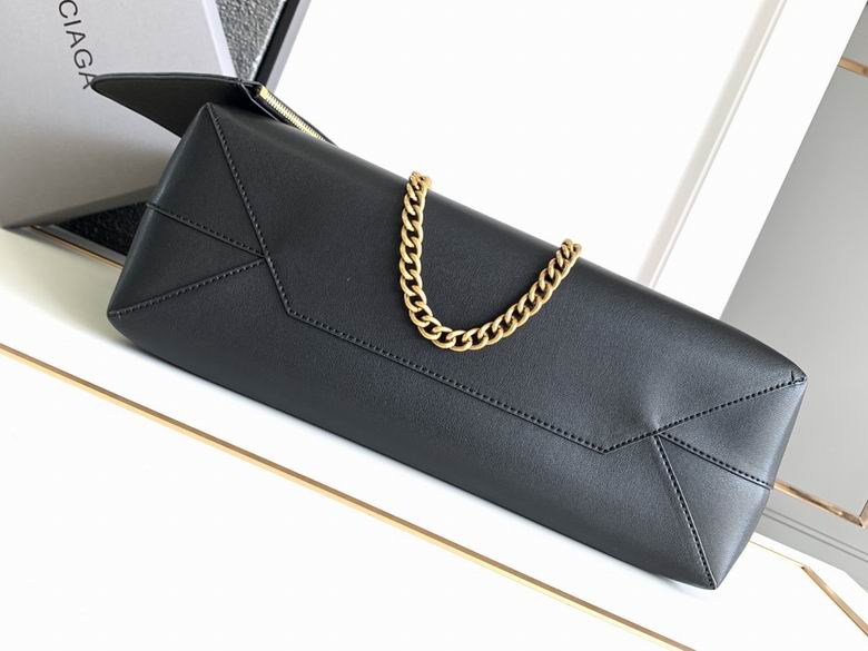 BLGA-Bags - Strap Story - 180