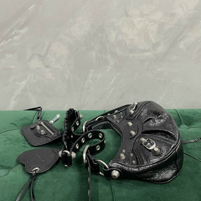 BLGA-Bags - Strap Story - 641