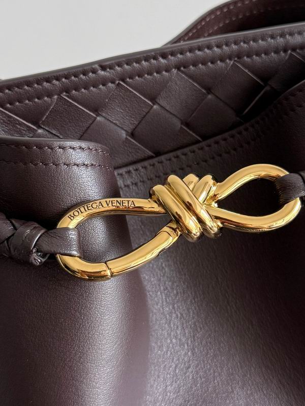 BTVA-Bags - Strap Story - 517