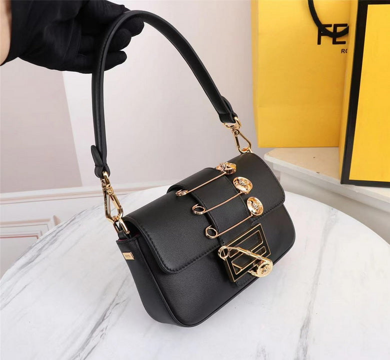 FDNI-Bags - Strap Story - 525