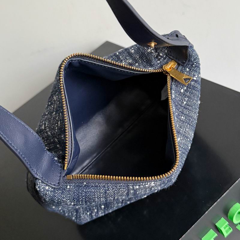 BTVA-Bags - Strap Story - 456