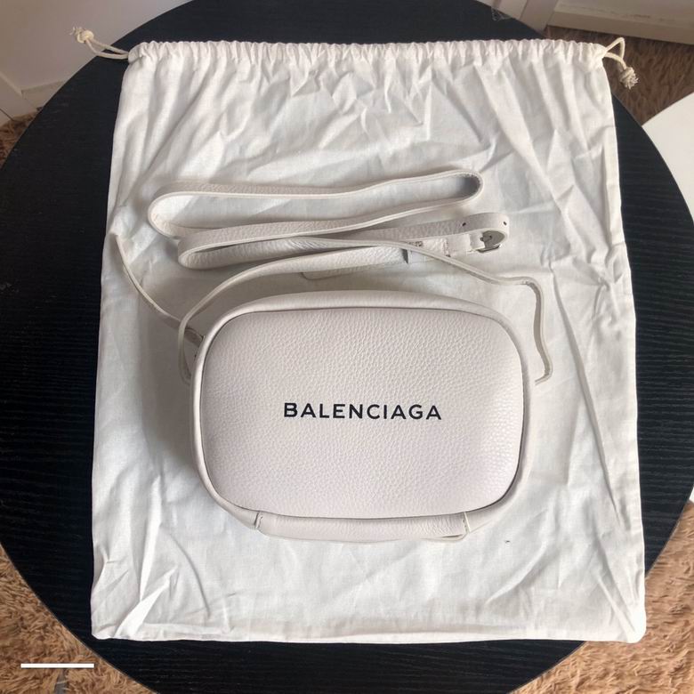 BLGA-Bags - Strap Story - 054