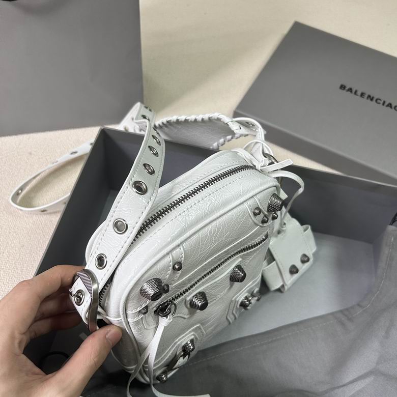 BLGA-Bags - Strap Story - 350