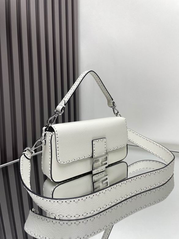 FDNI-Bags - Strap Story - 094