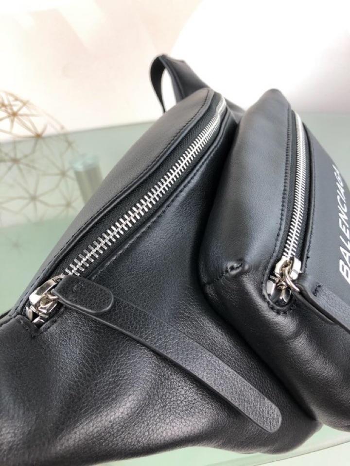 BLGA-Bags - Strap Story - 060