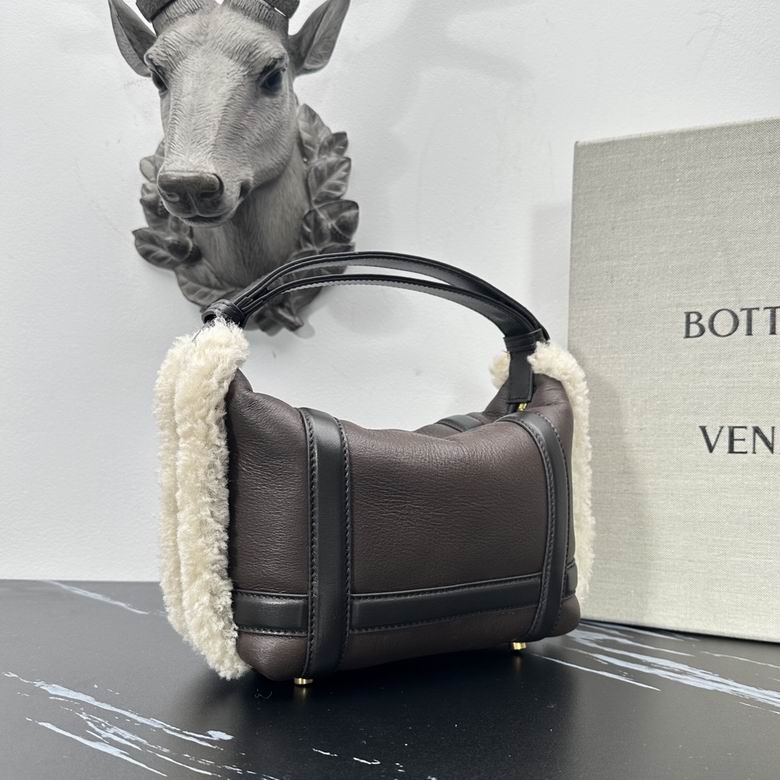 BTVA-Bags - Strap Story - 283