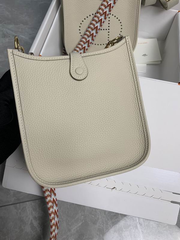 HMSM-Bags - Strap Story - 083