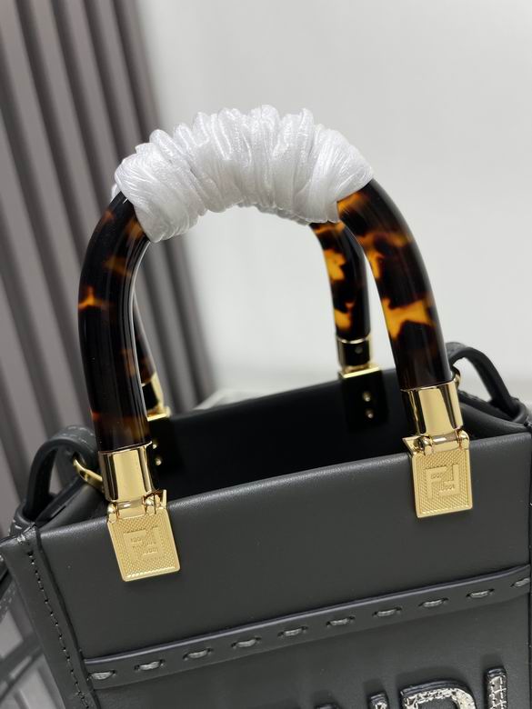 FDNI-Bags - Strap Story - 095