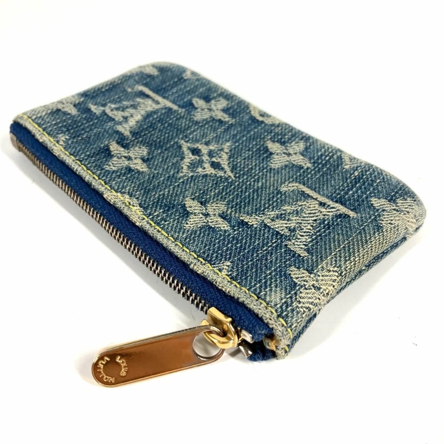 StrapStory - Wristlet 681