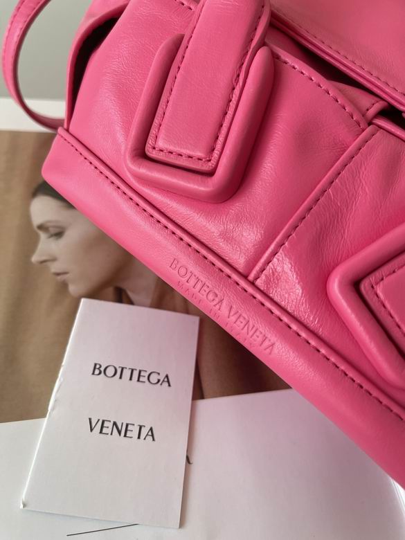 BTVA-Bags - Strap Story - 092