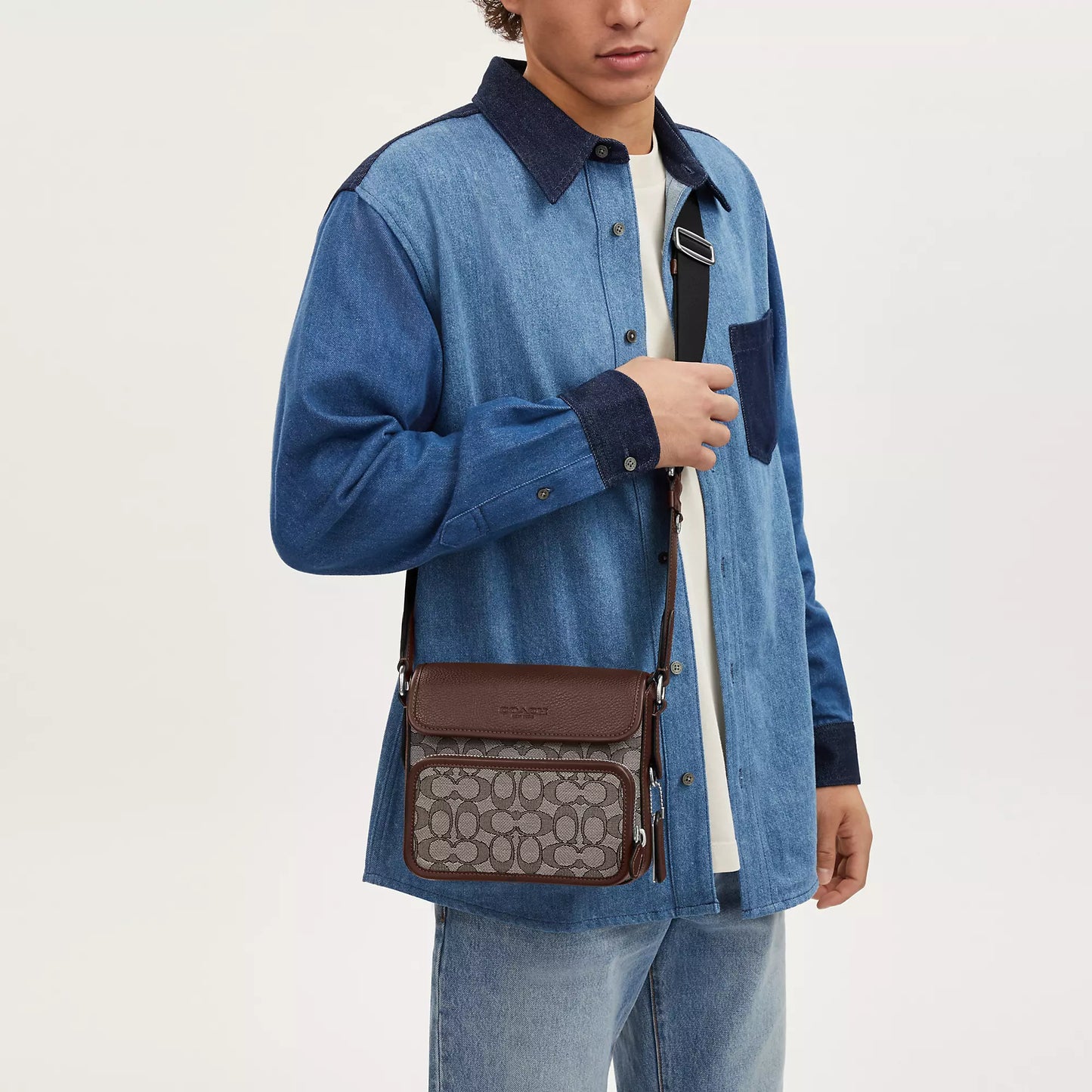 StrapStory - Crossbody 1515