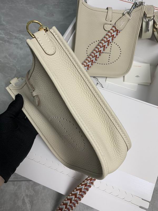 HMSM-Bags - Strap Story - 083