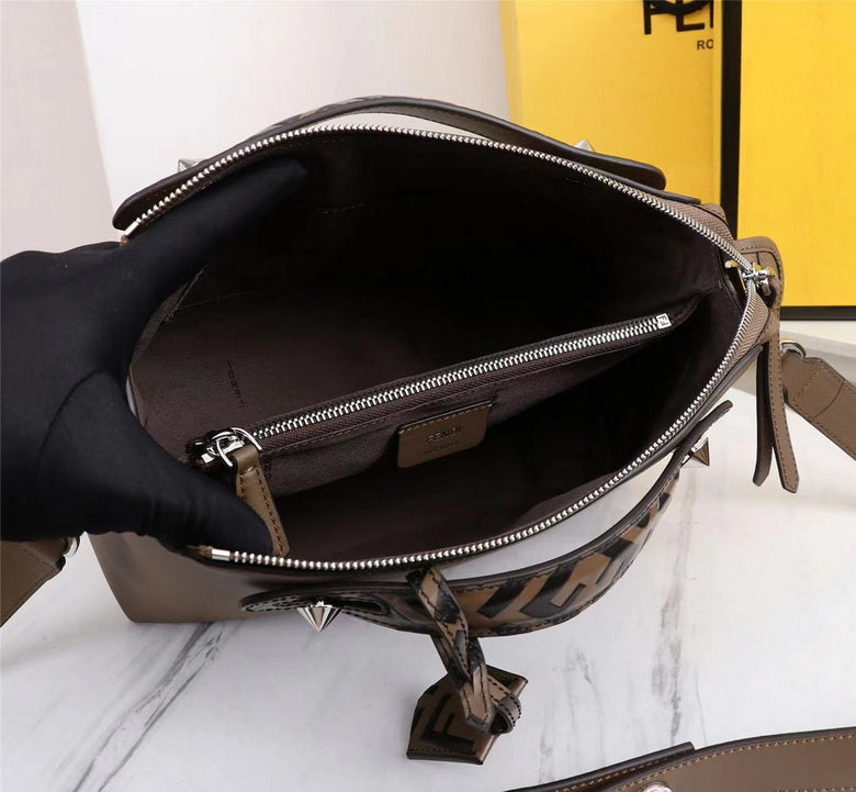 FDNI-Bags - Strap Story - 551