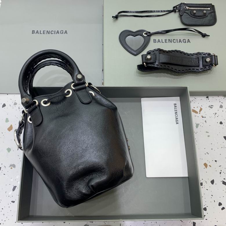 BLGA-Bags - Strap Story - 045